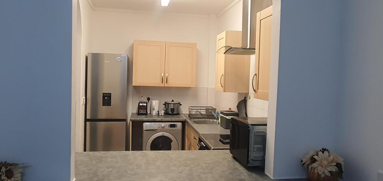 Entire Rental, Easy Reach To Etihad Stadium Manchester Esterno foto
