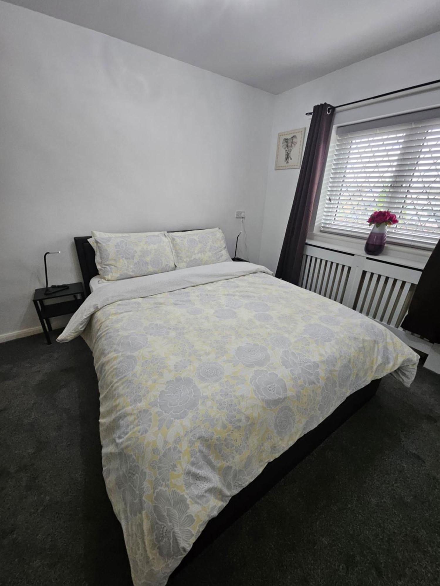 Entire Rental, Easy Reach To Etihad Stadium Manchester Esterno foto